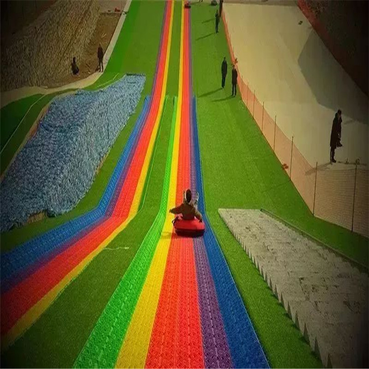 海南藏族豪华七彩滑滑道设计